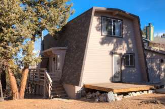 519 Villa Grove Avenue
